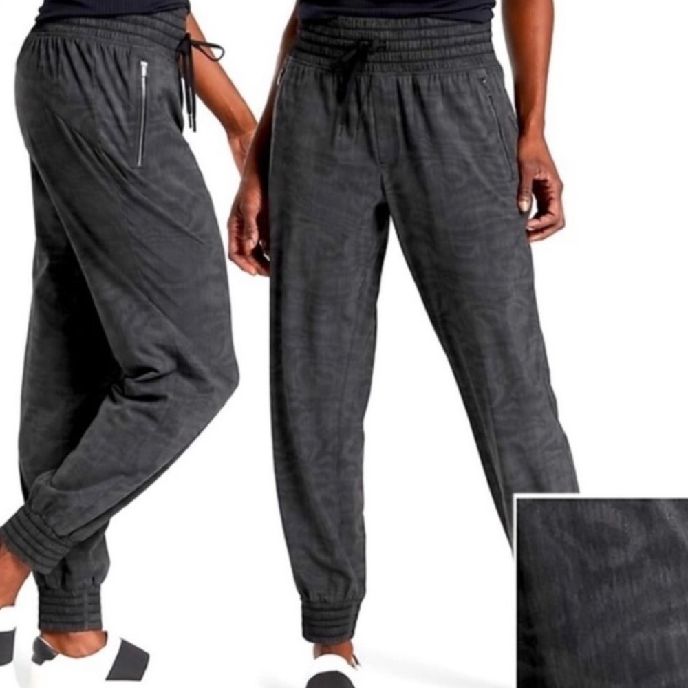 Athleta Camden Printed Jogger Pant in Black Moire - Picture 16 of 16